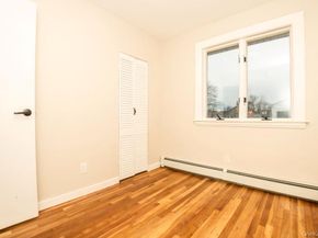 15 E Clearwater Road, Lindenhurst NY 11757