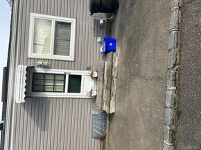 527 Willow Street, South Hempstead NY 11550