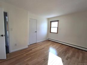 342 Everard Street, Dix Hills NY 11746