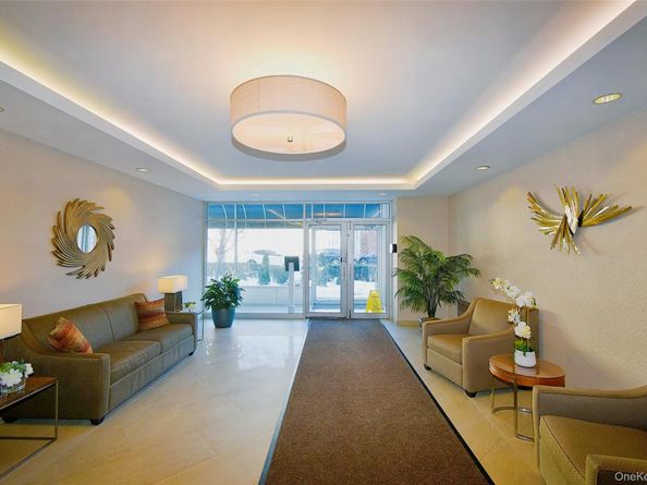 1296 Midland Avenue 5G, Yonkers NY 10704