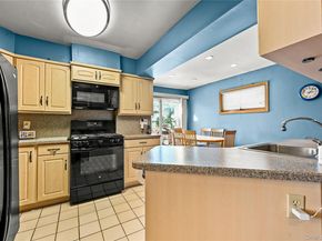 7358 189th Street, Fresh Meadows NY 11366