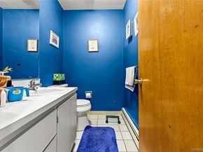 7358 189th Street, Fresh Meadows NY 11366