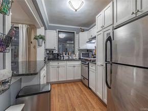 1 Jefferson Avenue A12, Rockville Centre NY 11570