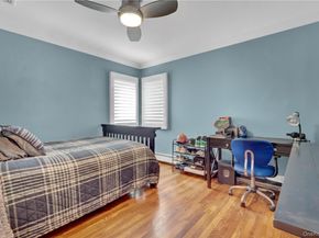 512 Links Drive E, Oceanside NY 11572