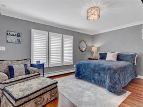 512 Links Drive E, Oceanside NY 11572