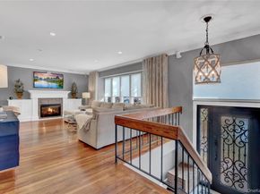 512 Links Drive E, Oceanside NY 11572