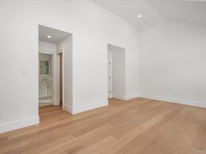 20 Fox Hunt Lane, Cold Spring Harbor NY 11724