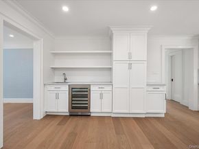 20 Fox Hunt Lane, Cold Spring Harbor NY 11724