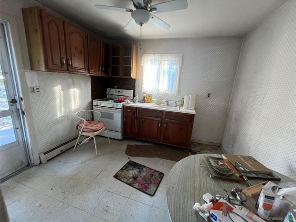 370 Boulder Street, Ronkonkoma NY 11779