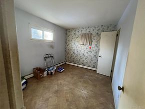 370 Boulder Street, Ronkonkoma NY 11779