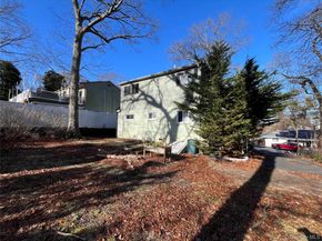 370 Boulder Street, Ronkonkoma NY 11779
