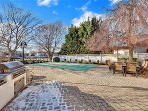 2988 Lee Place, Bellmore NY 11710