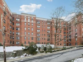 1 Broad Parkway 2P, White Plains NY 10601