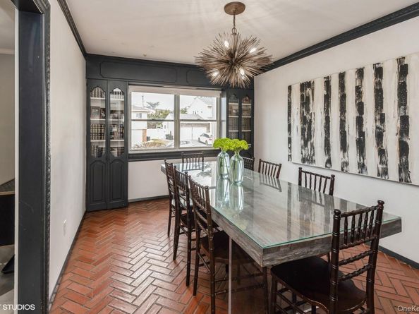 729 Wilson Street, North Woodmere NY 11581