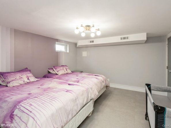 729 Wilson Street, North Woodmere NY 11581