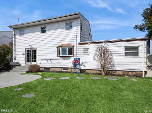 729 Wilson Street, North Woodmere NY 11581