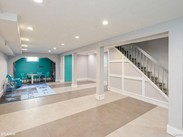 729 Wilson Street, North Woodmere NY 11581