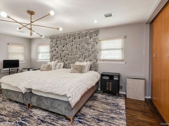 729 Wilson Street, North Woodmere NY 11581