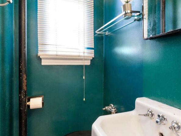 80-47 188 Street, Jamaica Estates NY 11432