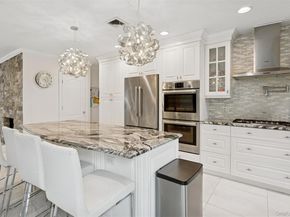 1560 Pebble Lane, Hewlett NY 11557