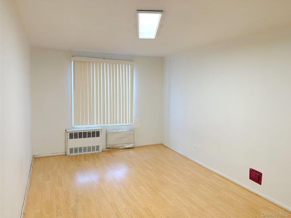152-72 Melbourne Avenue 1D, Flushing NY 11367