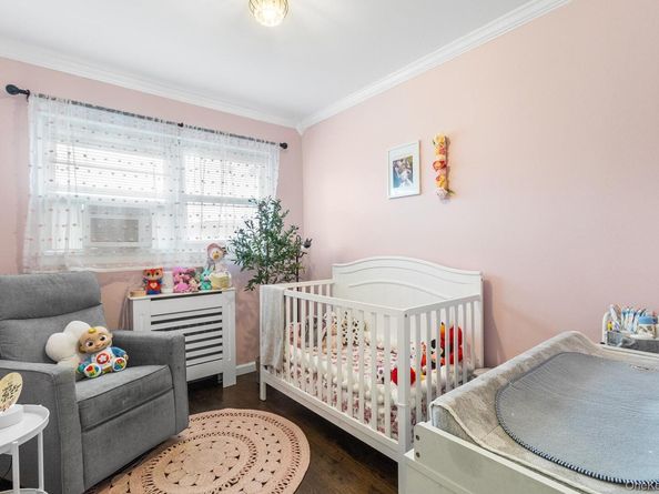 9 Elberta Drive, East Northport NY 11731