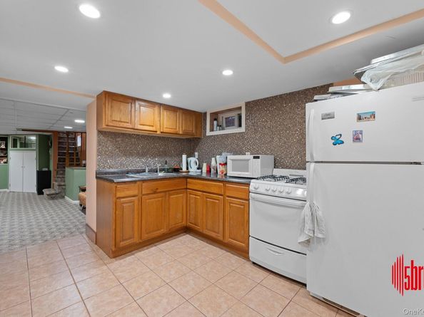 15 Van Sicklen Street, Brooklyn NY 11223