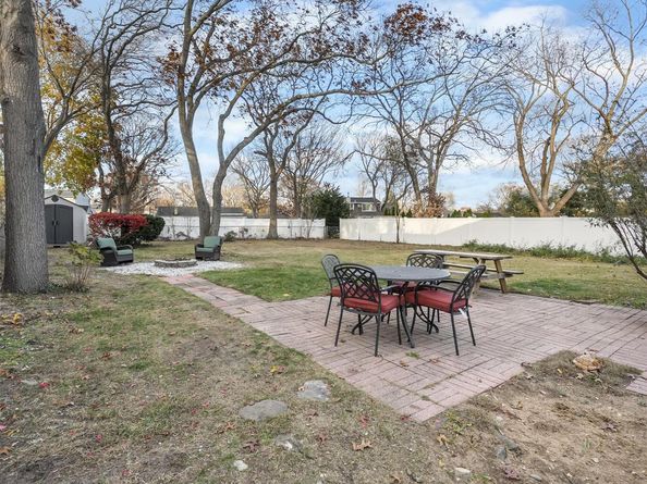 19 Corvette Road, Selden NY 11784