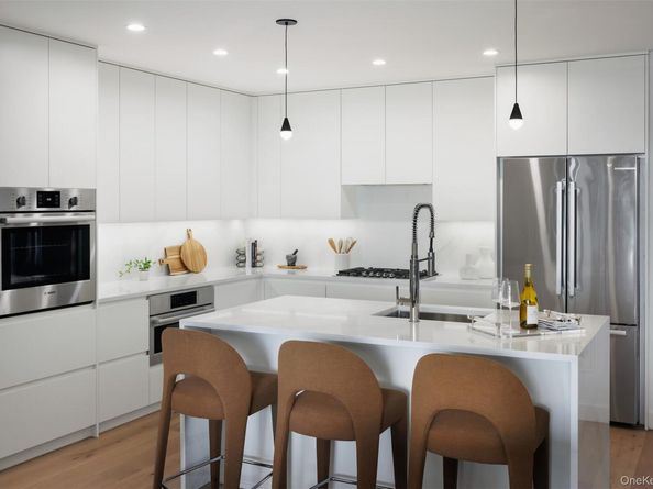 140 Boardwalk 511 B, Long Beach NY 11561