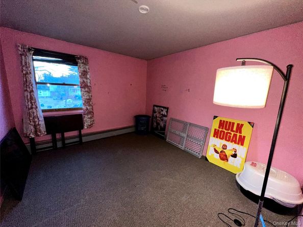 27 Wedgewood Drive, Coram NY 11727