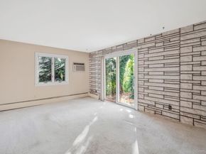 28 Glacier Drive, Smithtown NY 11787