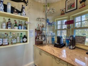 60 Bay View Drive E, Sag Harbor NY 11963