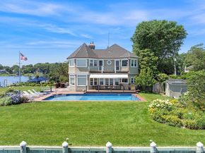 60 Bay View Drive E, Sag Harbor NY 11963