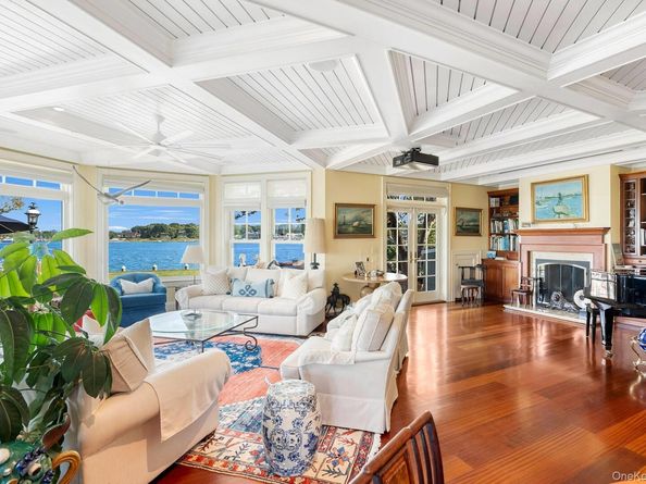 60 Bay View Drive E, Sag Harbor NY 11963