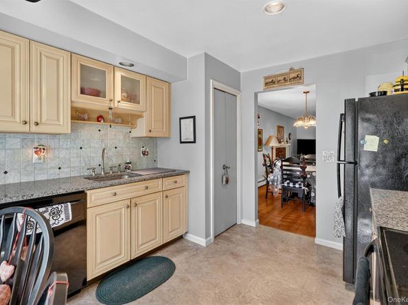 101 Eagle Bay Drive 101, Ossining NY 10562