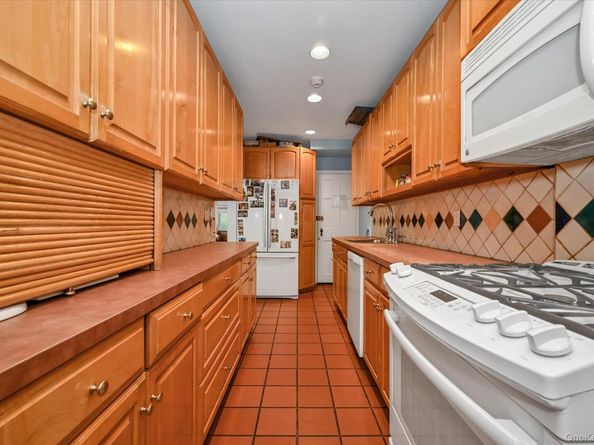 73-41 141st Place, Kew Garden Hills NY 11367