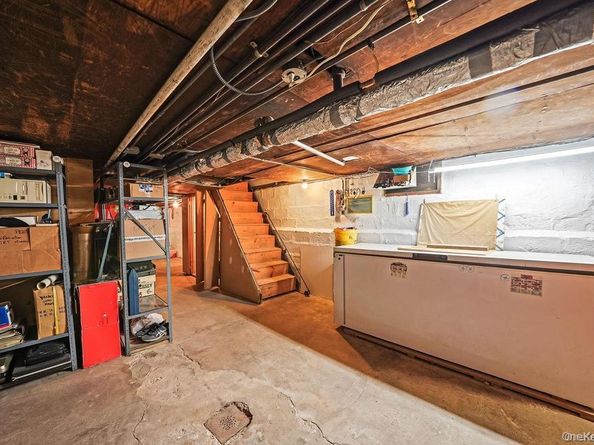 68-42 78th Street, Middle Village NY 11379