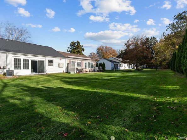 49 Freedom Lane, Coram NY 11727