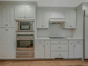 43 Edcris Lane, Huntington NY 11743