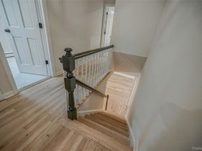 43 Edcris Lane, Huntington NY 11743