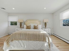 43 Edcris Lane, Huntington NY 11743