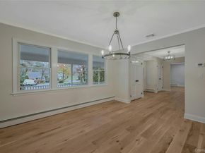 43 Edcris Lane, Huntington NY 11743