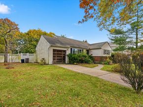 519 Chester Street, Uniondale NY 11553