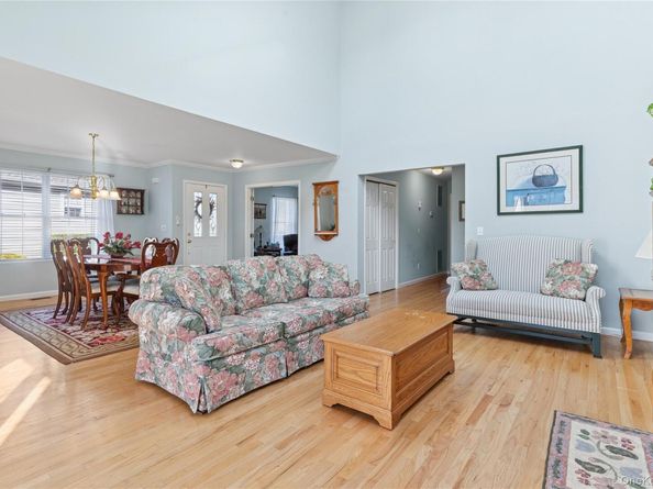 53 Goose Neck Lane, Riverhead NY 11901