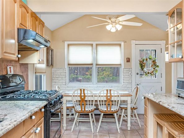 180 Lakeside Trail, Ridge NY 11961