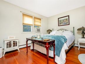 180 Lakeside Trail, Ridge NY 11961