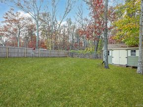 180 Lakeside Trail, Ridge NY 11961