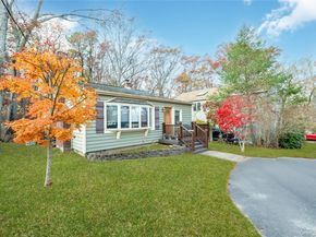180 Lakeside Trail, Ridge NY 11961