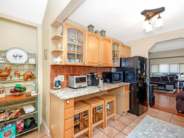 180 Lakeside Trail, Ridge NY 11961