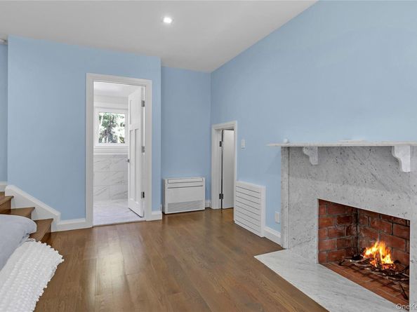 22 Fort Salonga Road, Centerport NY 11721